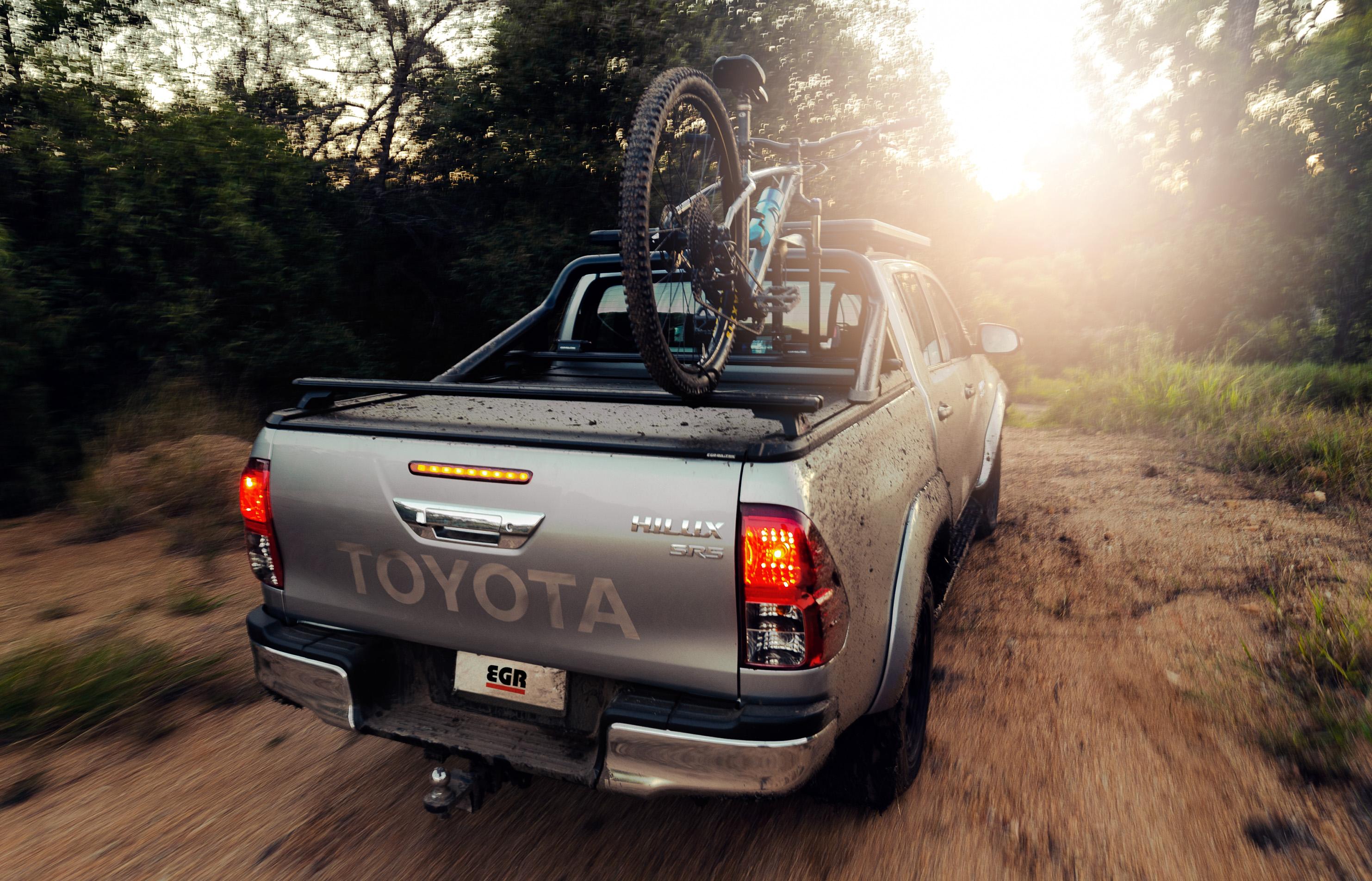 Toyota Hilux 2015-2018 banner image