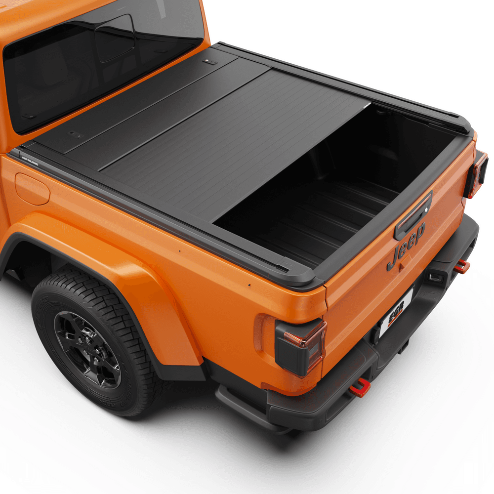 Close-up of EGR RollTrac Electric E3 corner detailing on Jeep Gladiator, showing strong aluminium construction.