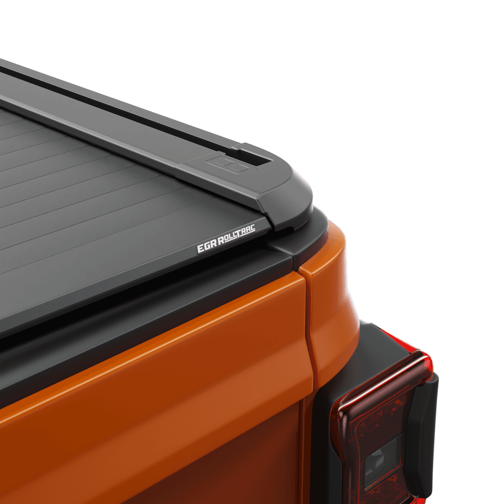 Rear view of Jeep Gladiator with EGR RollTrac Electric E3 locked, demonstrating enhanced tub security.