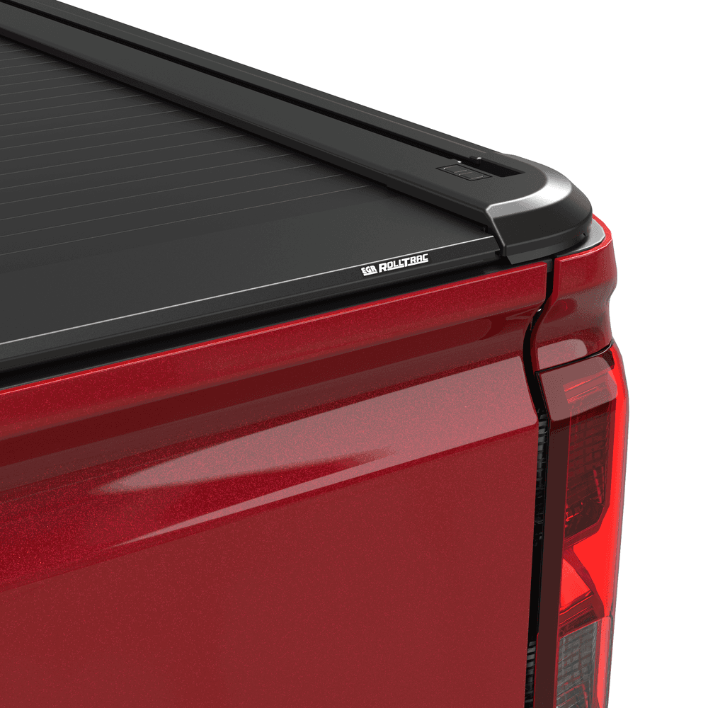 Close-up of EGR RollTrac Manual side rail and locking aluminium slats on Chevrolet Silverado 2500