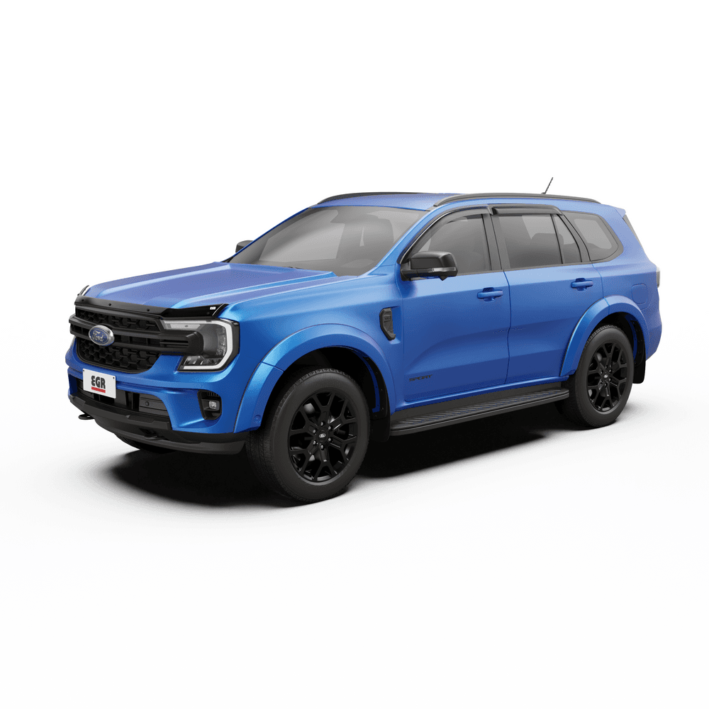 Ford Everest 2022-Onwards equipped with EGR Bonnet Protector, designed to deflect bugs and flying gravel while preserving paintwork.