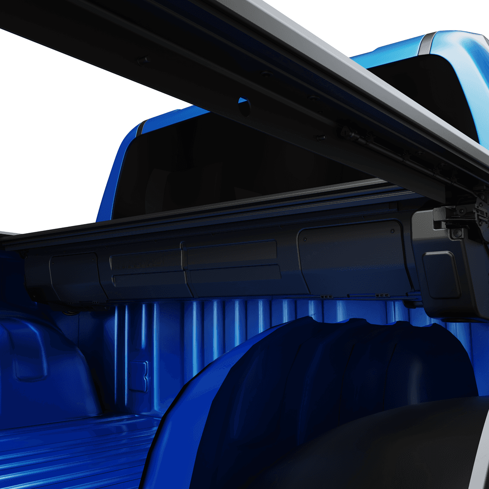 Side profile of a Toyota Hilux 2015-Onwards fitted with the EGR Auto RollTrac Electric E3 Roller Cover