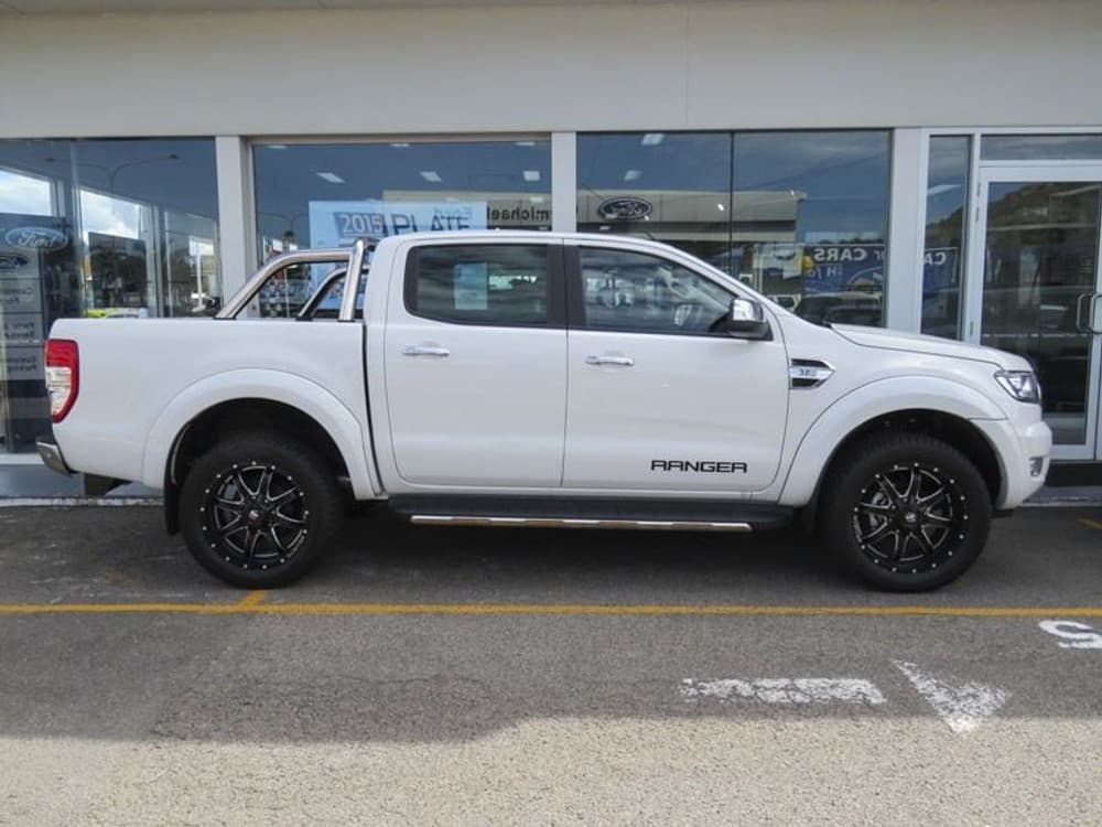 Ford Ranger PXII with EGR Fender Flares installed – full side profile showcasing wide-arch coverage