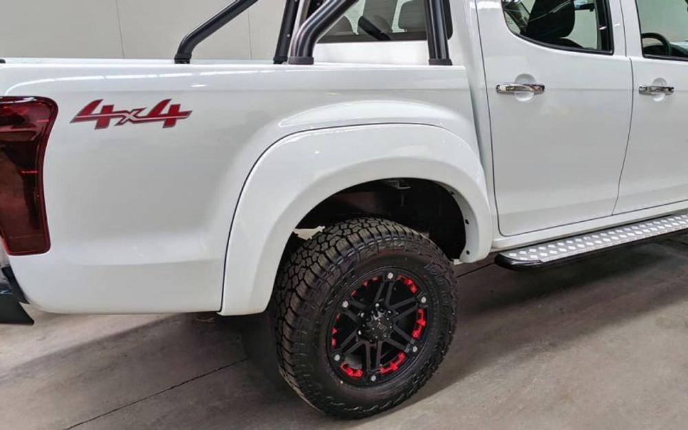 EGR Auto - EGR Fender Flares fits your truck perfectly. For all major dual cab utes on the market. product image 2 thumbnail
