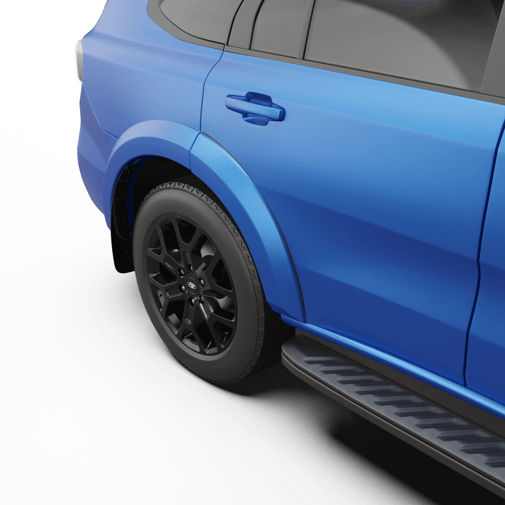 Front view of Toyota Hilux 2015–2018 with EGR Fender Flares, showcasing a bold upgraded appearance and seamless integration with bumper sensors