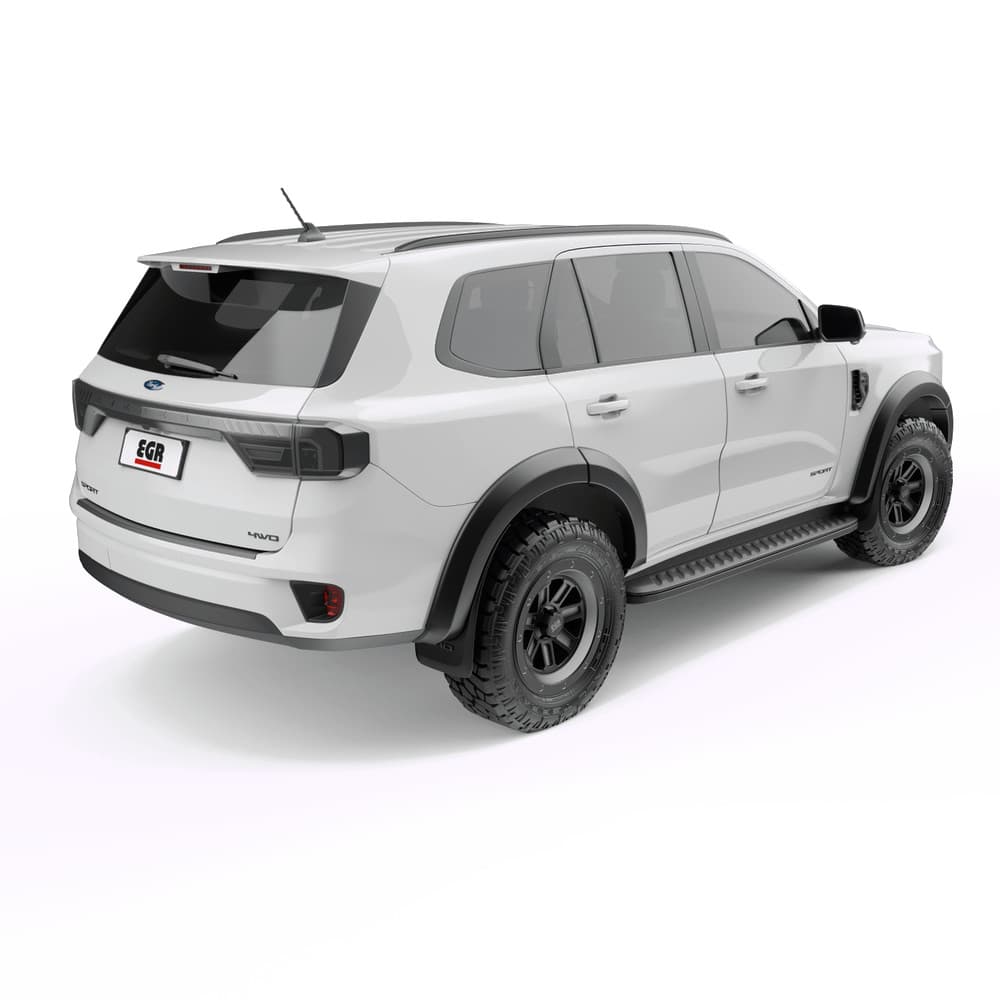 Rear three-quarter view of white Ford Everest with EGR fender flares fitted