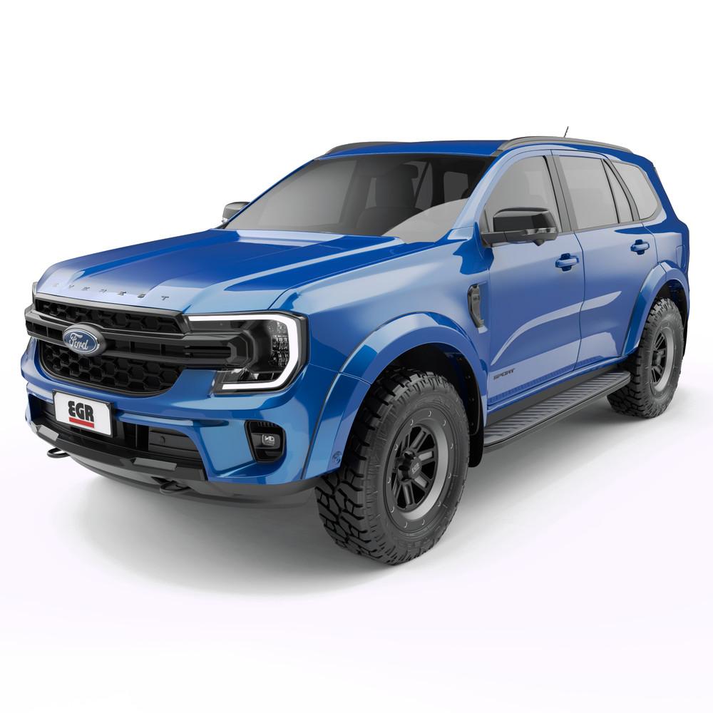 Side view of blue Ford Everest with full EGR fender flare set installed
